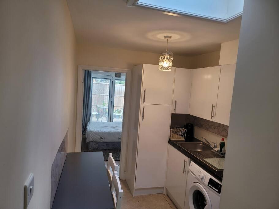 Apartment Cozy One Bedroom Flat *